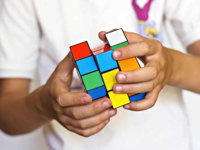 Pierwsze zawody speedcuberskie